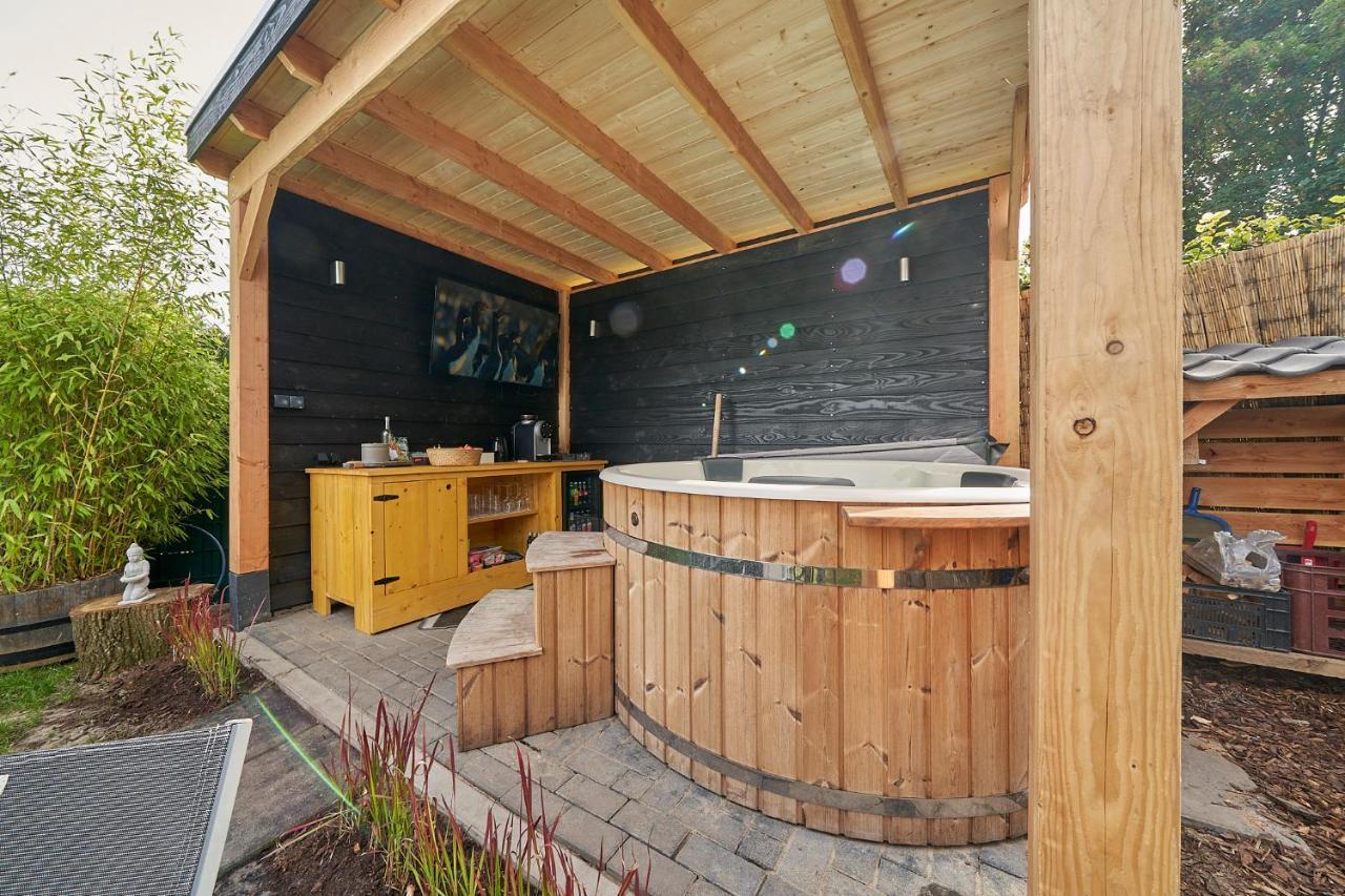 Bed and Breakfast B B Huize Hooijer Beekbergen Exterior foto